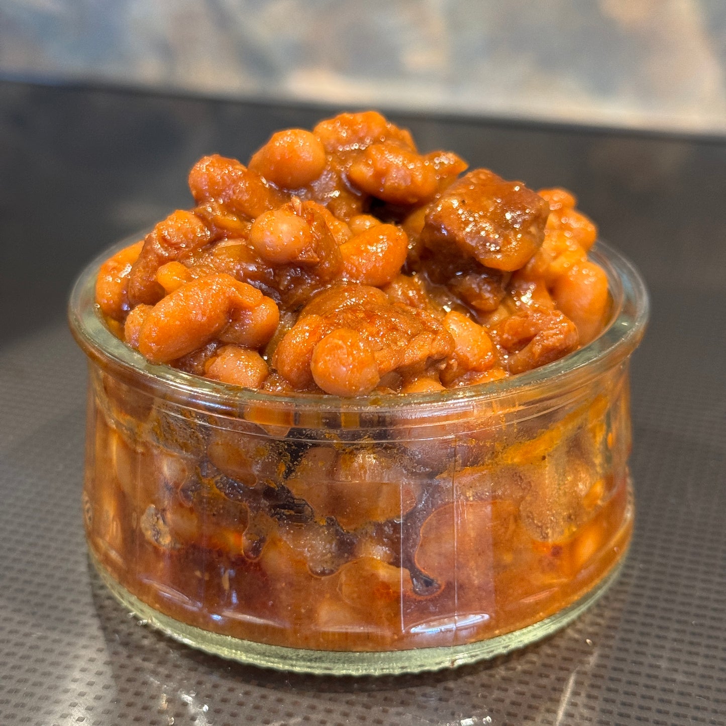 Bines au sirop d’érable et au tempeh fumé